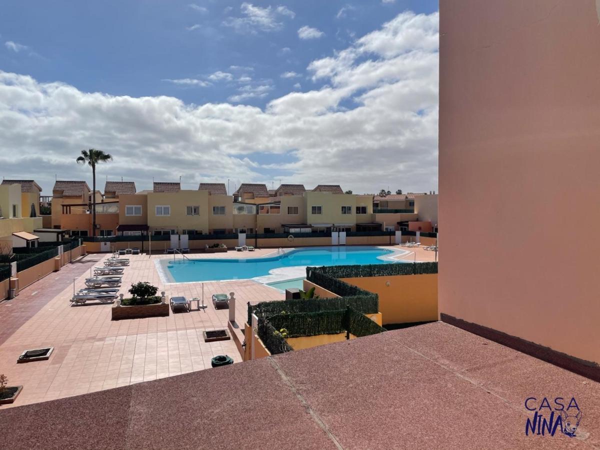 B-Rent Los Delfines Casa Nina 科拉雷侯 外观 照片