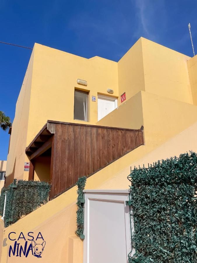 B-Rent Los Delfines Casa Nina 科拉雷侯 外观 照片